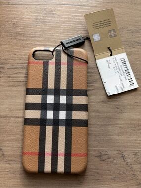 NWT Burberry Rufus Beige Tan Check iPhone Case with Signature Plaid